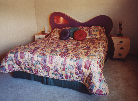 gogogo.jpg (67759 bytes)